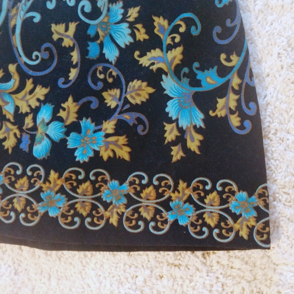 Free People gold velvet dress - Picture 4 of 5